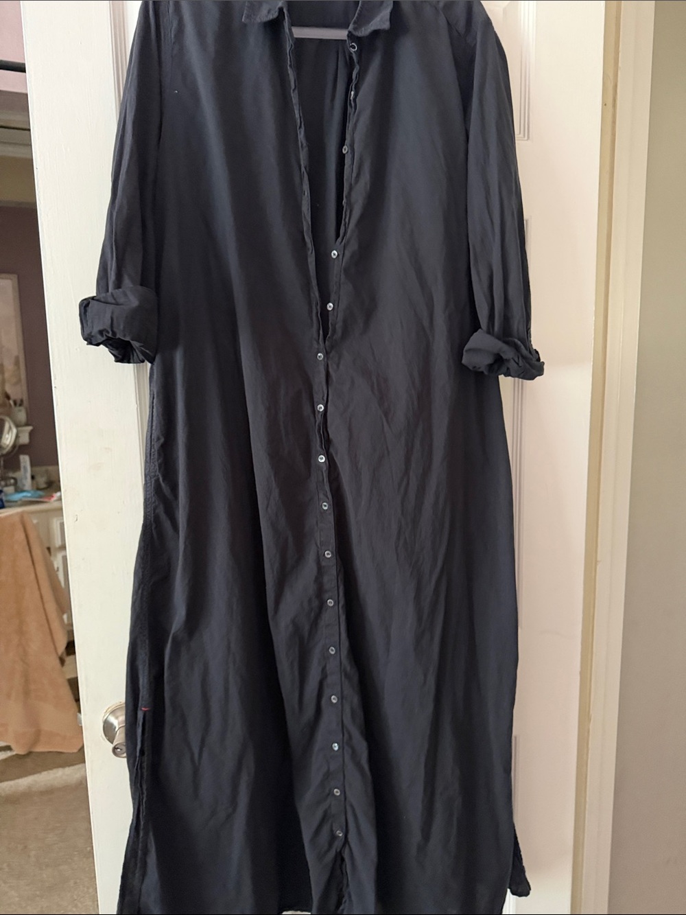 XiRENA Black Button-Front Maxi Shirt Dress with Roll-Tab Sleeves